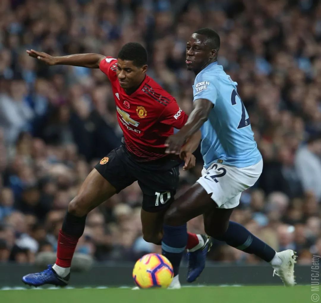 开云sport-希腊运动员倾尽全力,击败所有对手