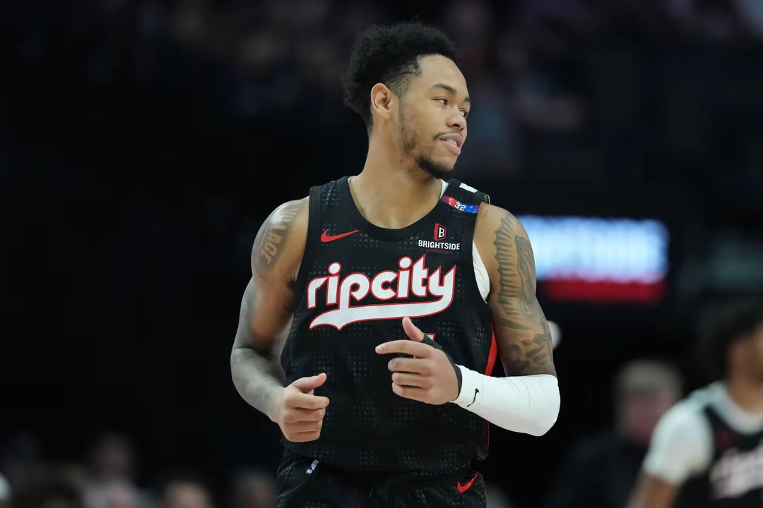 关于猛龙客场难逃败局,西蒙斯高效发挥难以贯彻的信息 关于猛龙客场难逃败局,西蒙斯高效发挥难以贯彻的信息