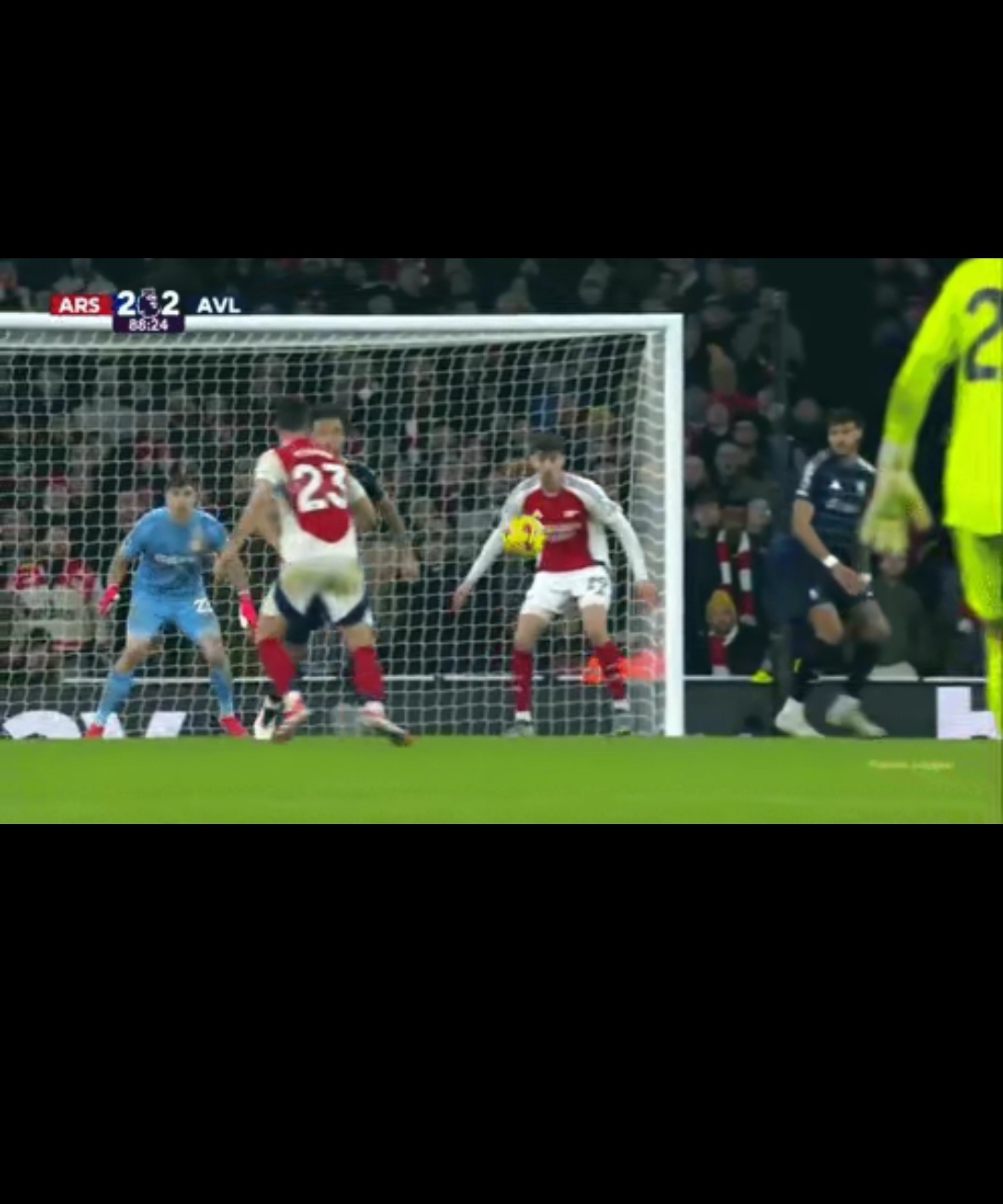 诺维奇主场逼平阿森纳，疯狂送分的简单介绍