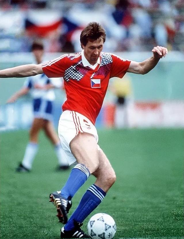 斯洛伐克击剑选手夺得冠军,实力惊人 斯洛伐克击剑选手夺得冠军,实力惊人