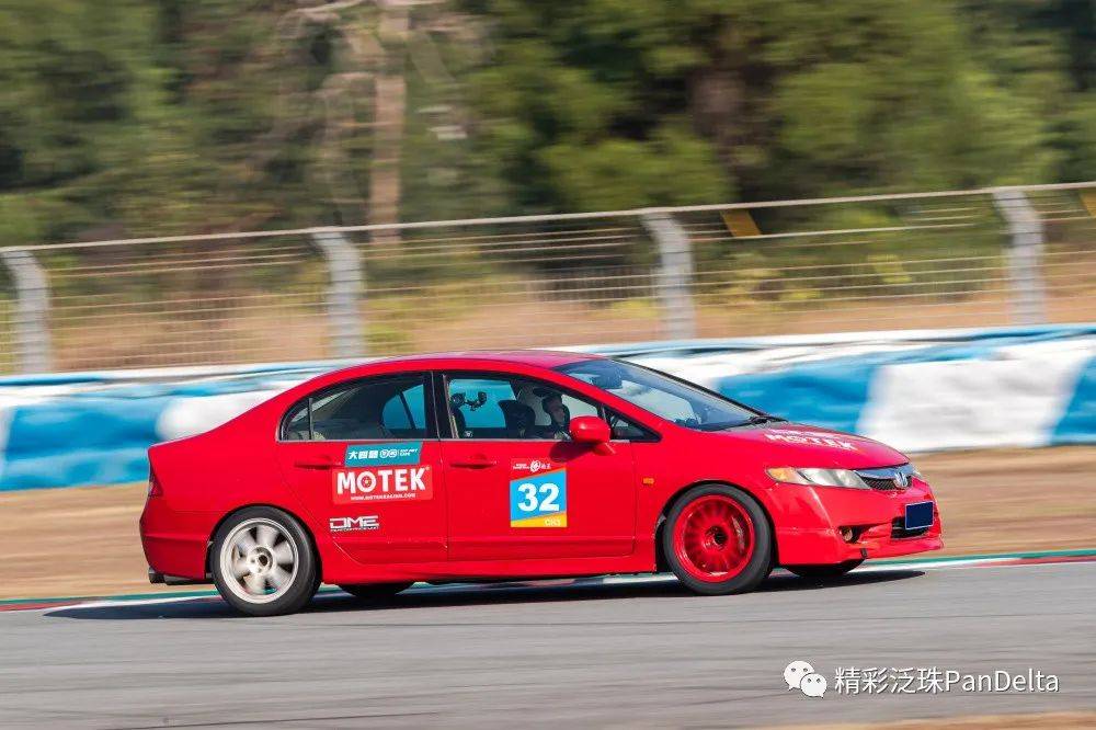 终极之夜！赛车冠军悬念即将揭晓