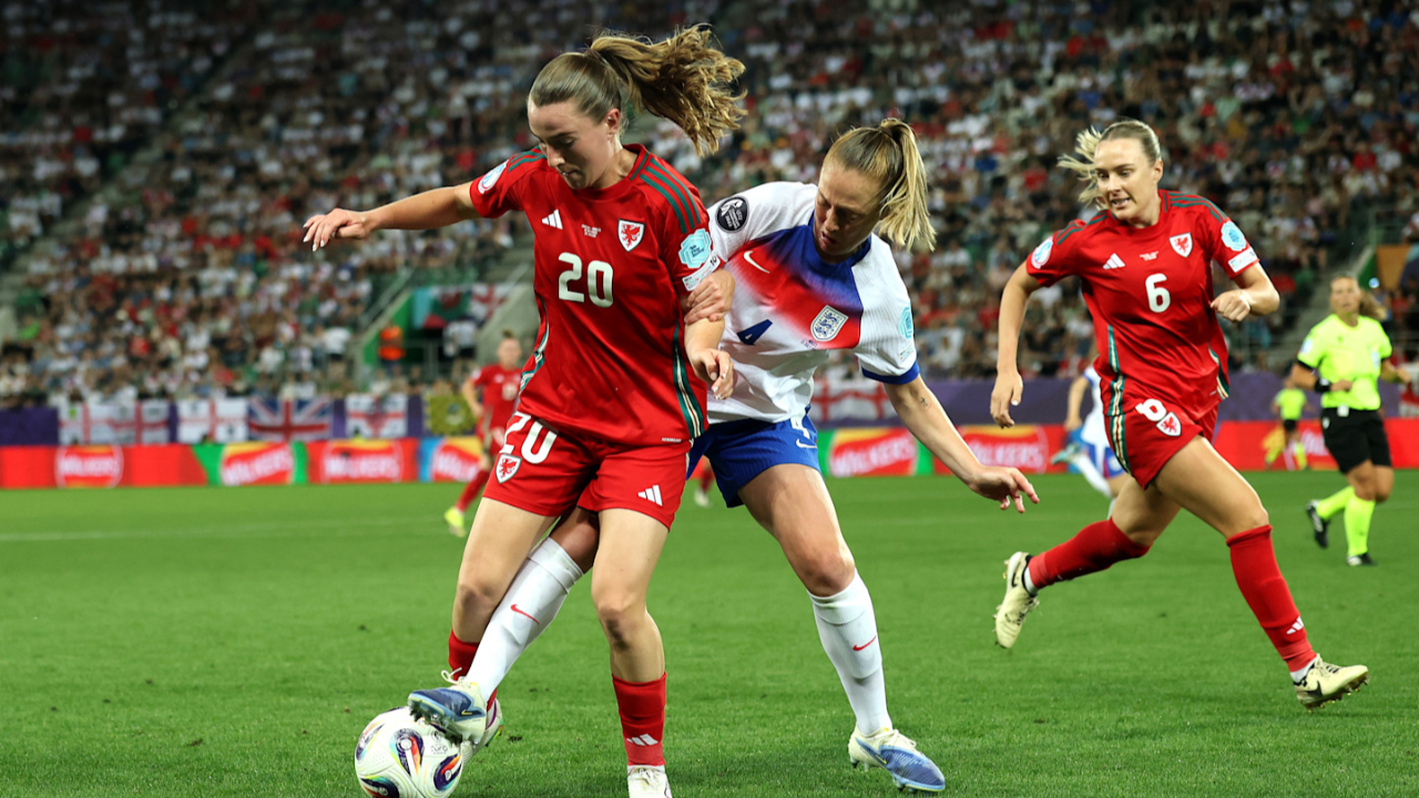 荷兰女足再获胜利，晋级下一轮