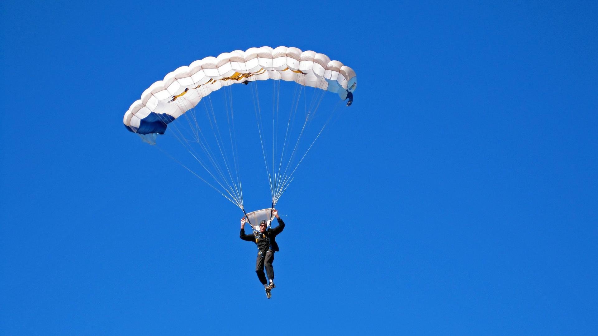 开云下载-奥亚尔萨瓦尔，北境惊雷！维京战吼中攻防一体的闪电战艺术