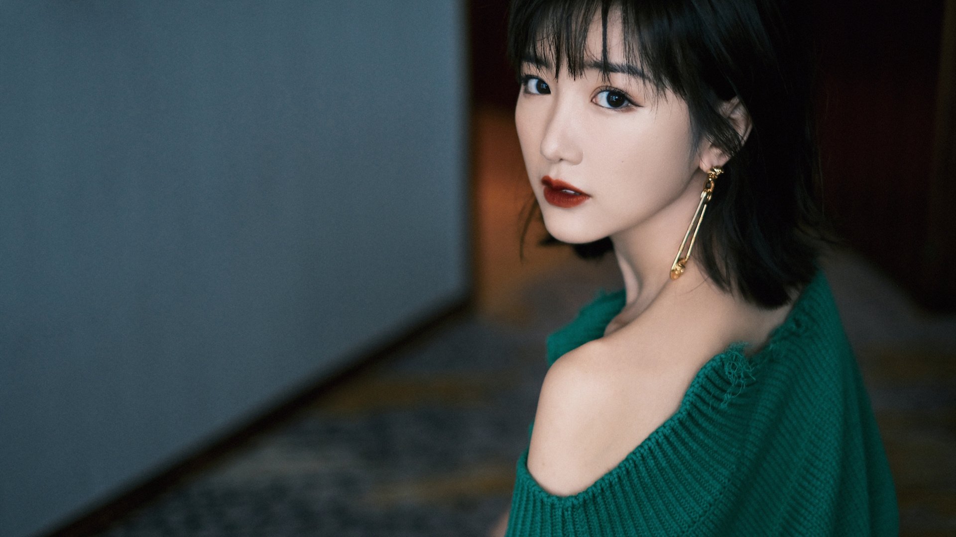 开云APP-公牛狂胜黄蜂，那个穿30号的男人，为什么我们都叫他库里？