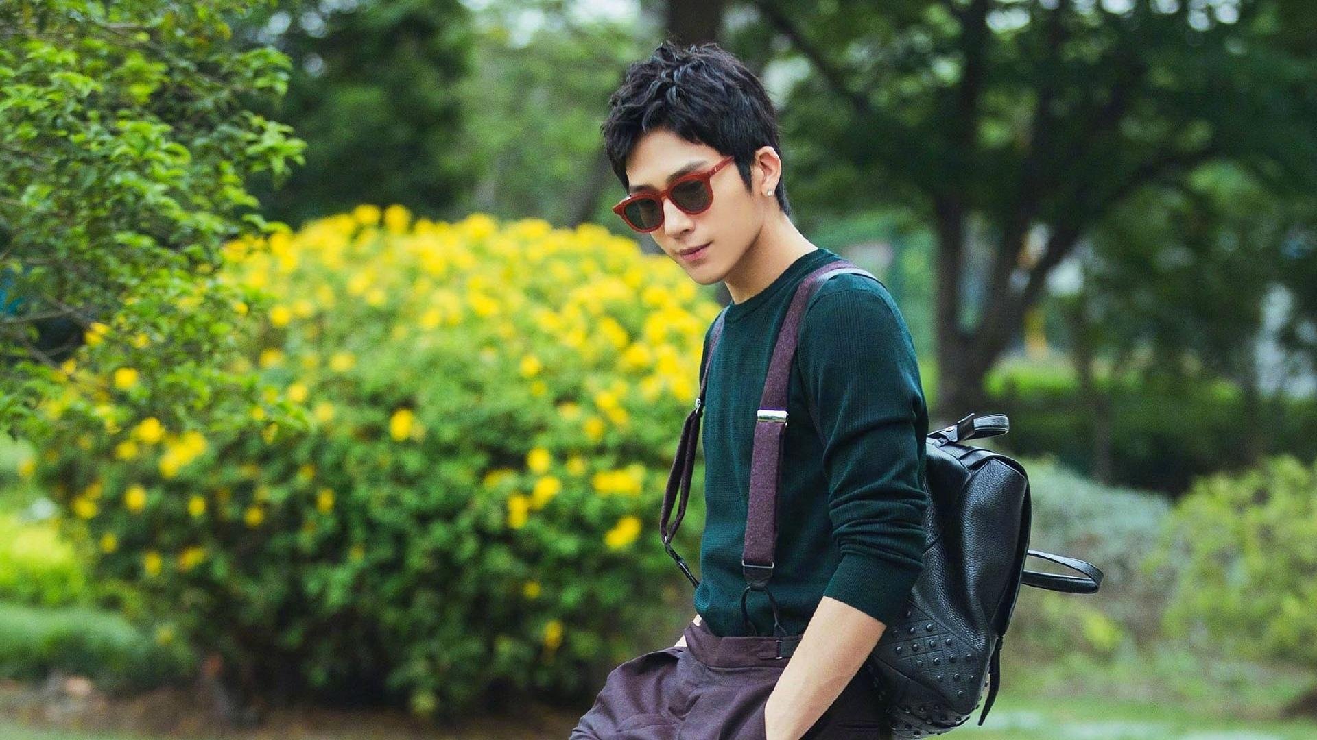 橙色箭头划破夜空,京多安统治全场与一场新秩序对旧时代的拷问