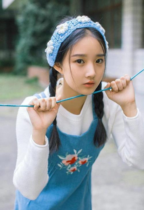 南美红魔的逆袭，2026世界杯A组关键战，厄瓜多尔力克智利，卢卡库带队取胜，临场调整成胜负手
